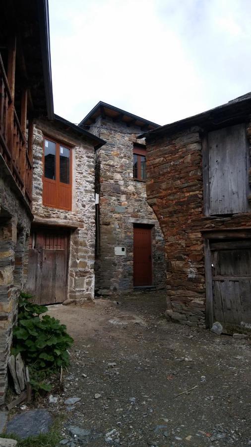 Casa El Tejo Villa San Cristobal de Valdueza Kültér fotó